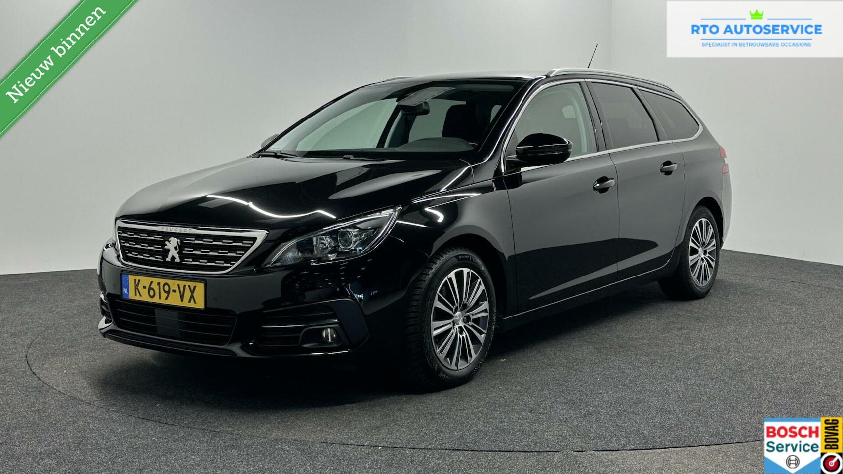 Peugeot 308 SW - 1.2 PureTech Blue Lease Allure LM TREKHAAK CRUISE CARPLAY NAVIGATIE. - AutoWereld.nl