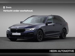 BMW 5-serie Touring - 530e xDrive High Executive | Achteruitrijcamera | Ambiance verlichting | Head up | Comfort