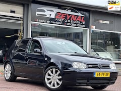 Volkswagen Golf - 2.3 V5 Stoelverwarming Panoramadak Nette NAP