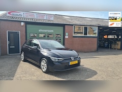 Volkswagen Golf - 1.0 eTSI Life Business AUTOMAAT