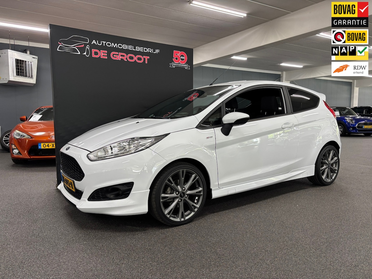 Ford Fiesta - 1.0 EcoBoost ST Line / NL-auto, Eerste eigenaar, Radio, CD-speler, Navi, Bluetooth, Airco - AutoWereld.nl
