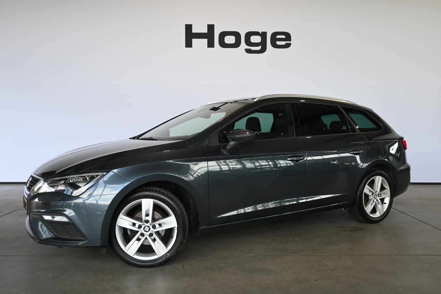 SEAT Leon ST - 1.0 TSI FR Ultimate Edition Clima Navigatie Stoelverwarming Rijklaarprijs Inruil Mogelijk! - AutoWereld.nl