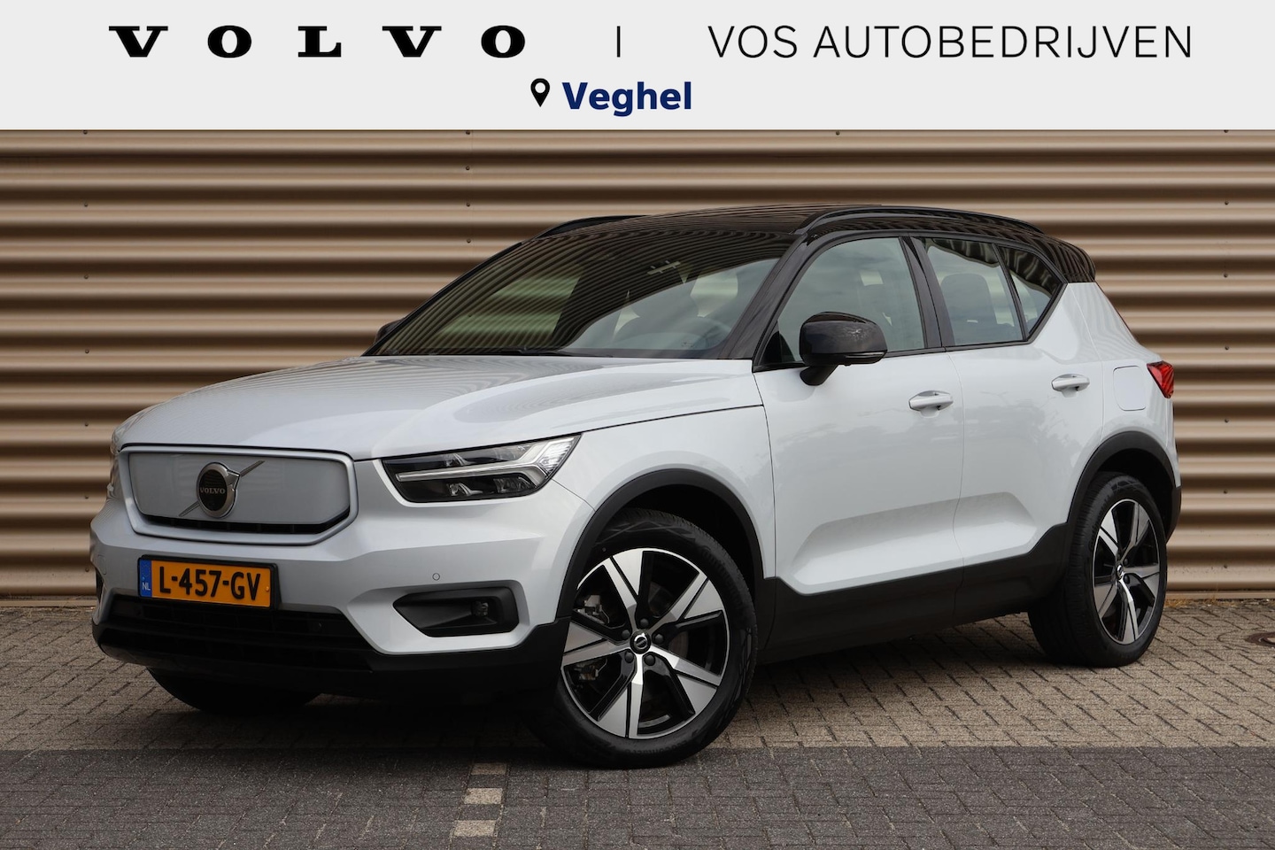 Volvo XC40 - Recharge P8 AWD R-Design | Panoramadak | Pilot assist | BTW auto - AutoWereld.nl