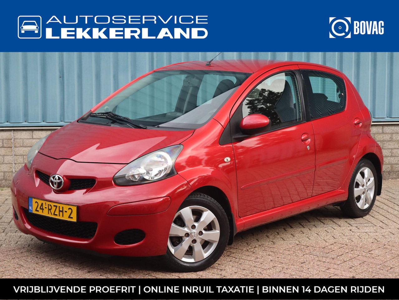 Toyota Aygo - 1.0-12V Aspiration Red Navigator | AIRCO | NAVI | LM-VELGEN | - AutoWereld.nl