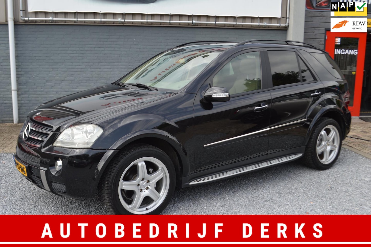 Mercedes-Benz M-klasse - 320 CDI AMG-Pakket Leer Navi Xenon Trekhaak 3500KG Trek - AutoWereld.nl