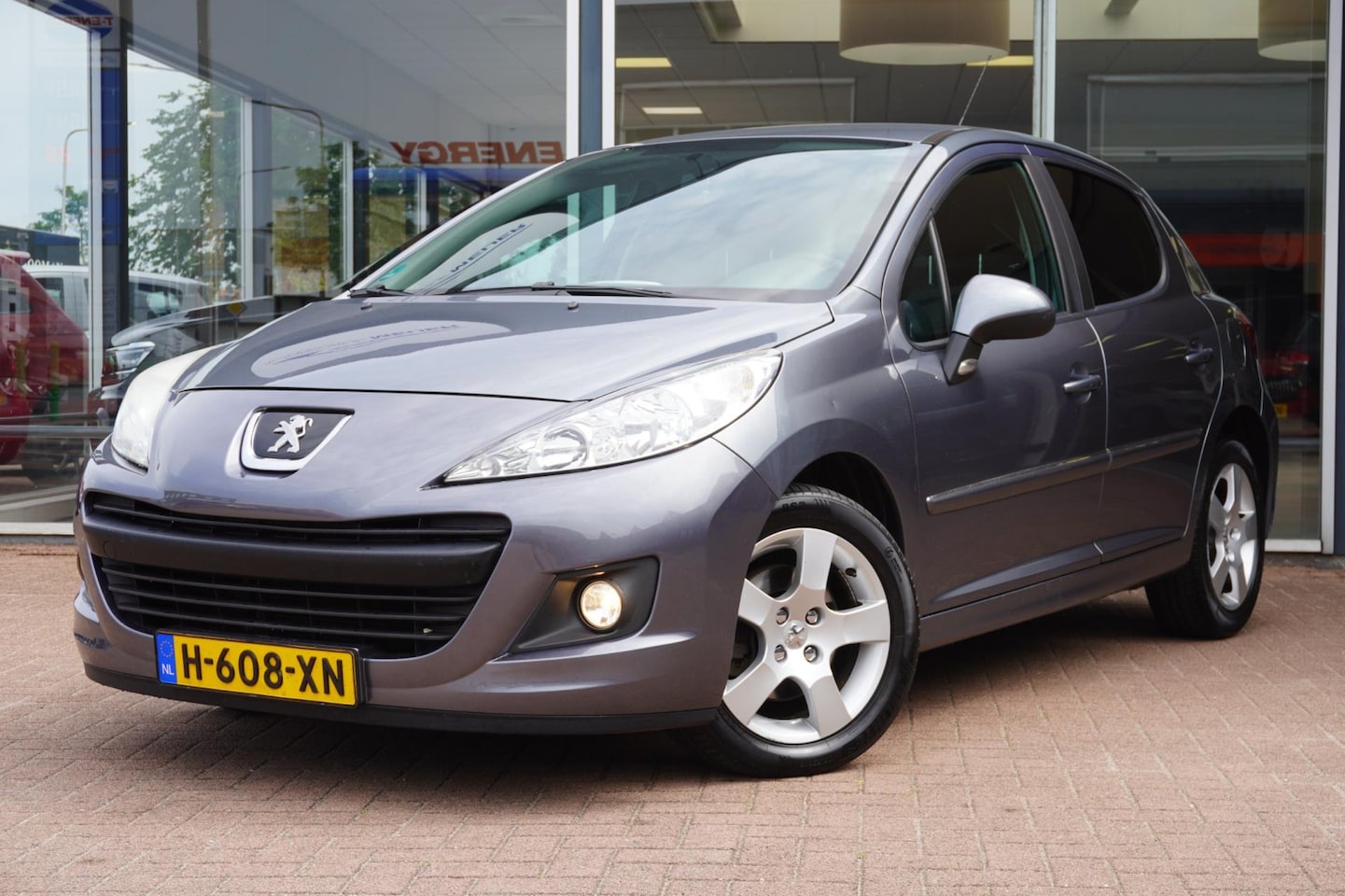 Peugeot 207 - 1.6 VTi XS Automaat | Airco | Elek. Pakket | Lm velgen | Vol opties| Inruil mogelijk - AutoWereld.nl