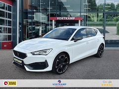 CUPRA Leon - 1.4 TSI DSG E-HYBRID CAMERA/LEDER/MEMORY/NAVI/ACC/CARPLAY/STOELVERW