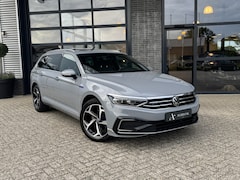 Volkswagen Passat Variant - PHEV GTE 218PK Business NAP/Pano/360Cam/Virtual/Dynamisch