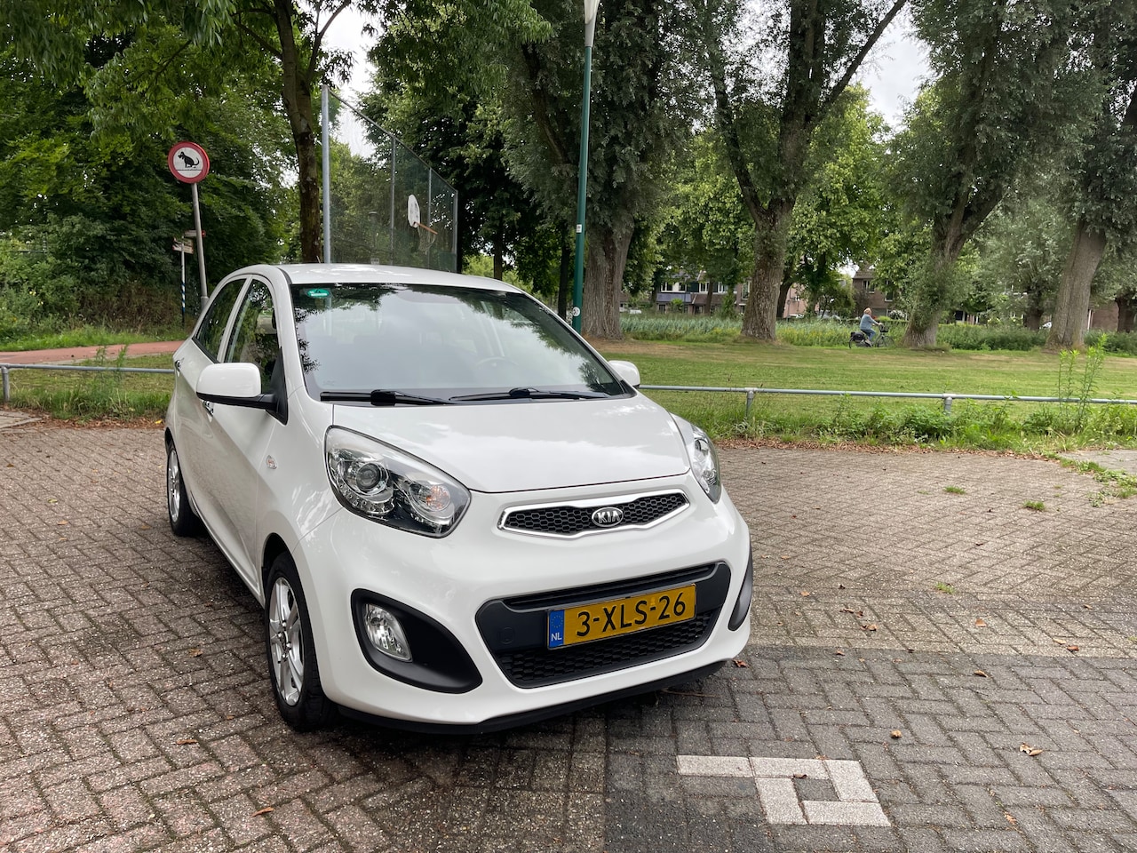 Kia Picanto - 1.0 CVVT BusinessLine - AutoWereld.nl