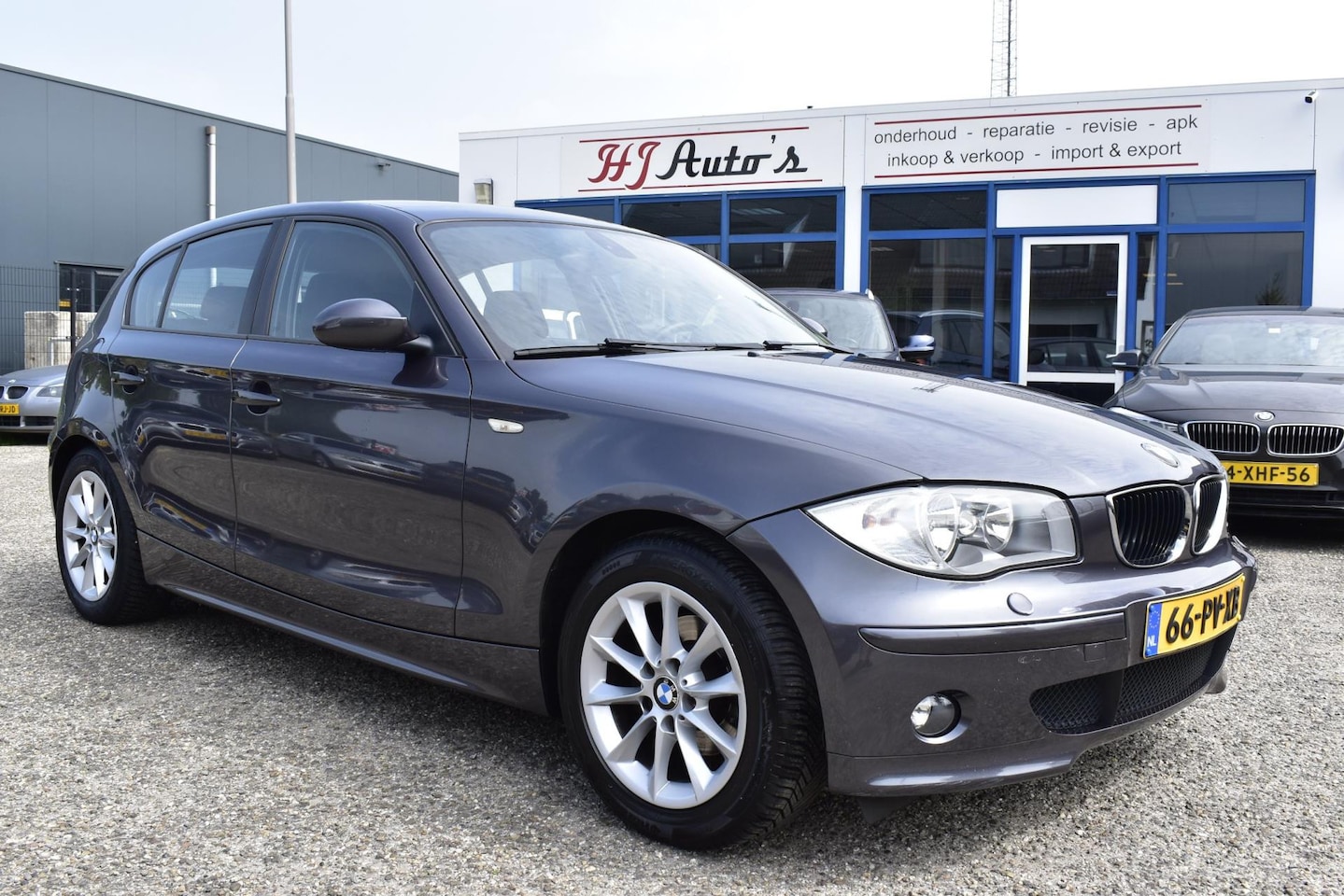 BMW 1-serie - 118i automaat High Executive - AutoWereld.nl