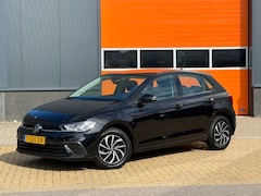Volkswagen Polo - 1.0 TSI Life virtual cockpit, Navi
