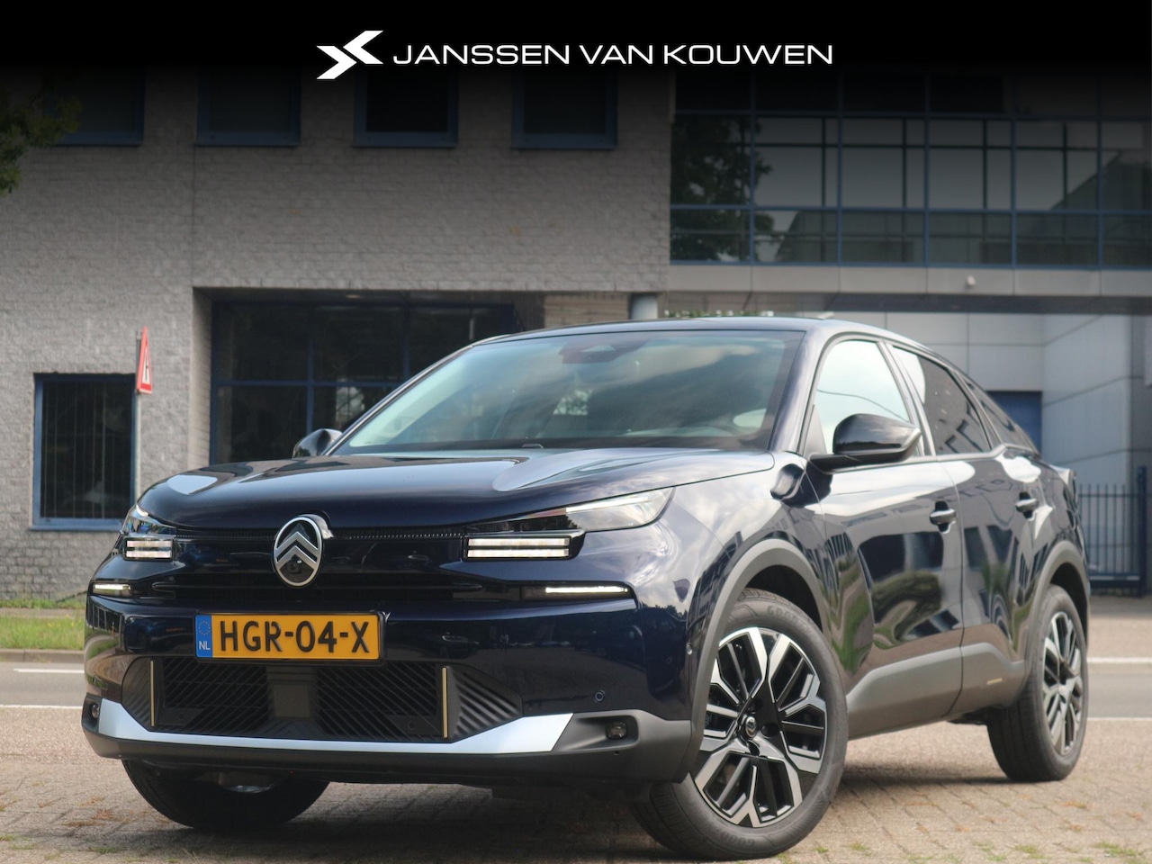 Citroën C4 - 1.2 Hybrid 136 Max Automaat /Rondom Camera/ Leer/Stoelverwarming/adaptive Cruisecontrol? - AutoWereld.nl