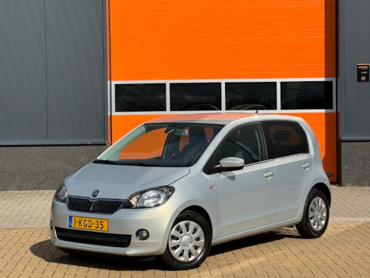 Skoda Citigo - 1.0 Greentech Ambition Stoelverw, Trekhaak - AutoWereld.nl