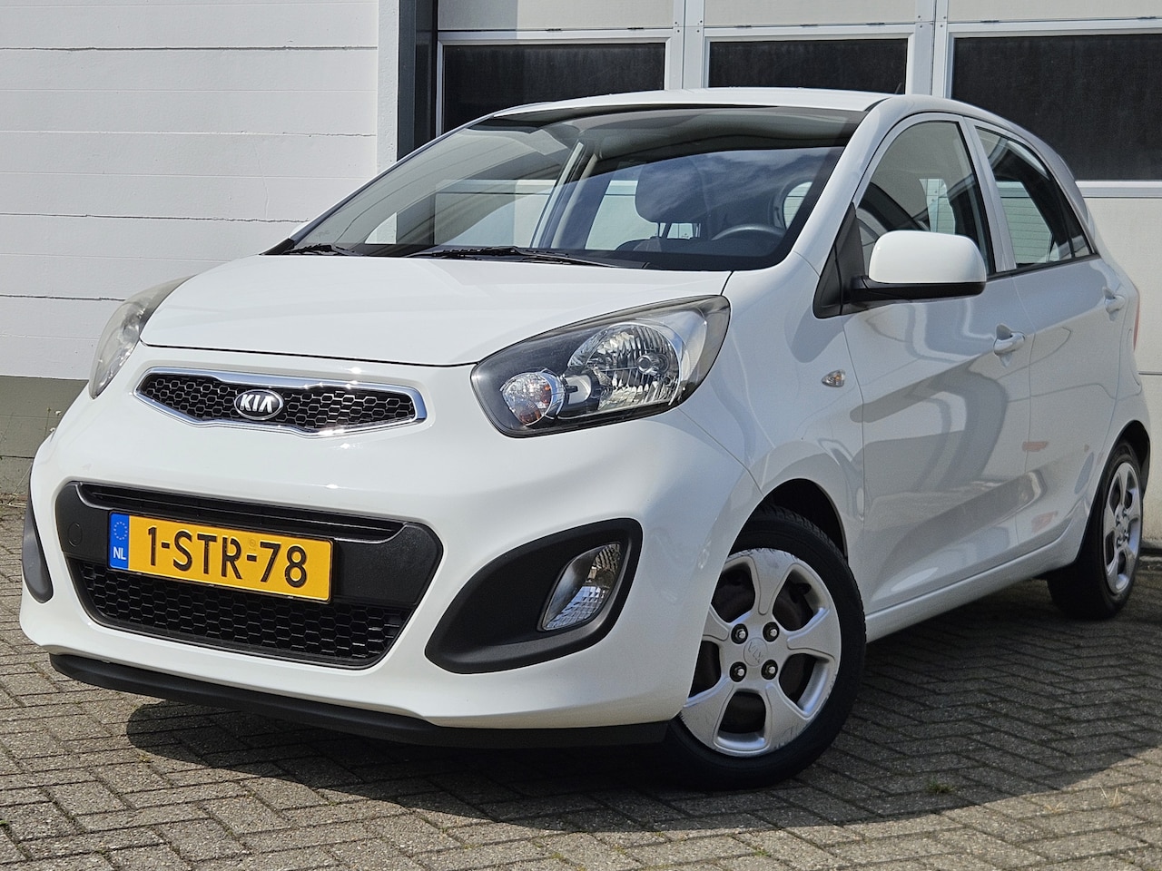Kia Picanto - 1.0 CVVT ISG Comfort Pack / Dealer Onderhouden! - AutoWereld.nl