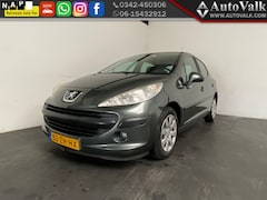 Peugeot 207 - 1.4-16V Color-line