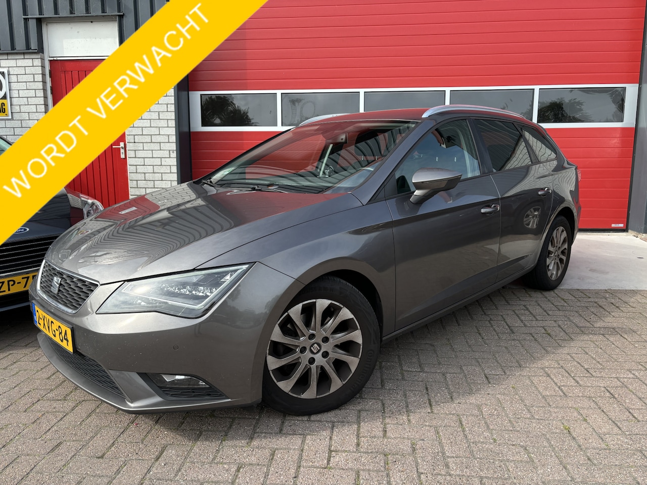SEAT Leon ST - 1.6 TDI Style Business Ecomotive TREKHAAK / FULL LED / D-RIEM VV / NAVI / CLIMA / PDC / BL - AutoWereld.nl