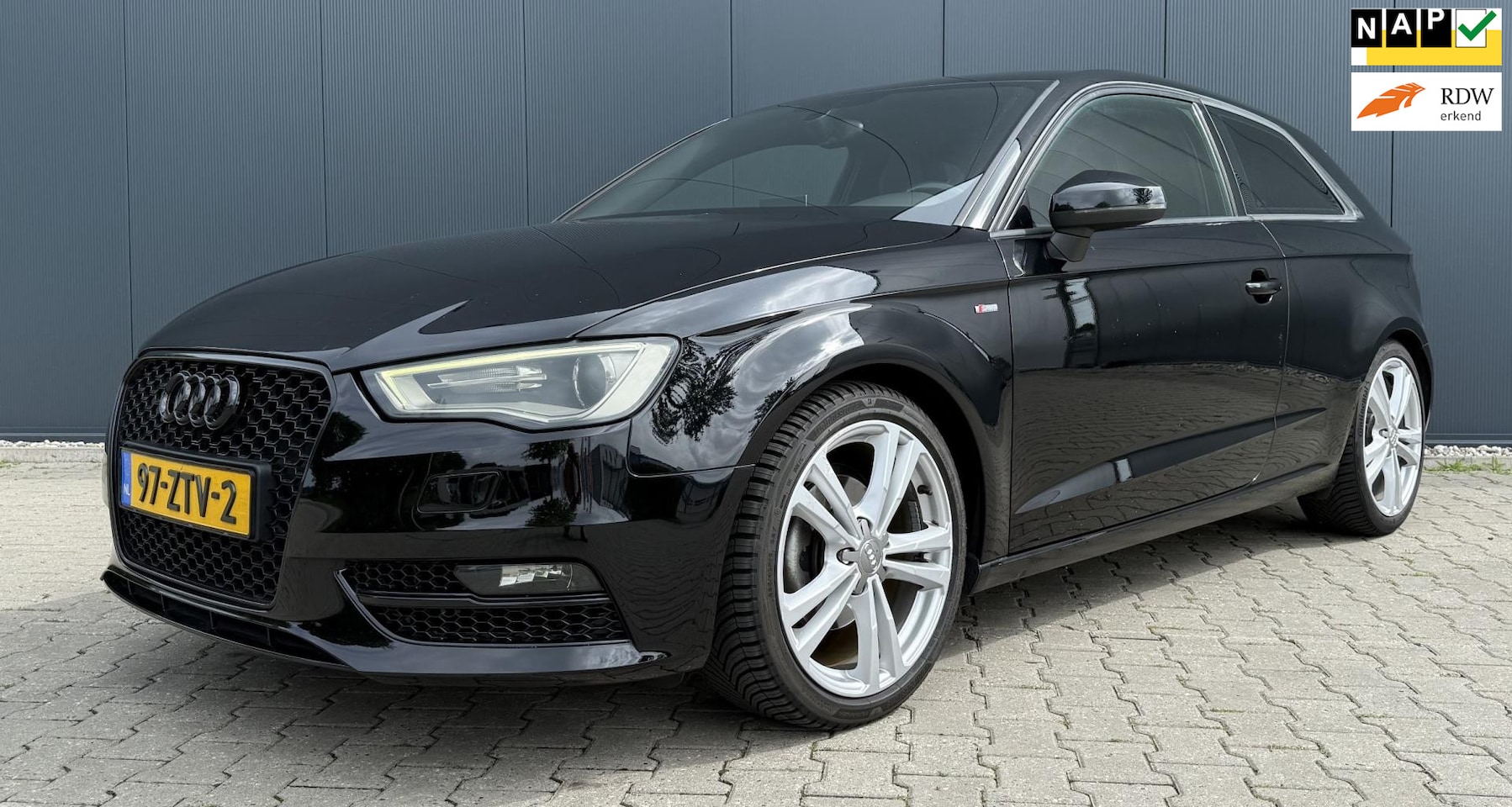 Audi A3 - 1.4 TFSI Ambition Pro 2X S-Line Airco Cruise Navi - AutoWereld.nl