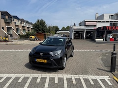 Toyota Aygo X - 1.0 VVT-i S-CVT Play