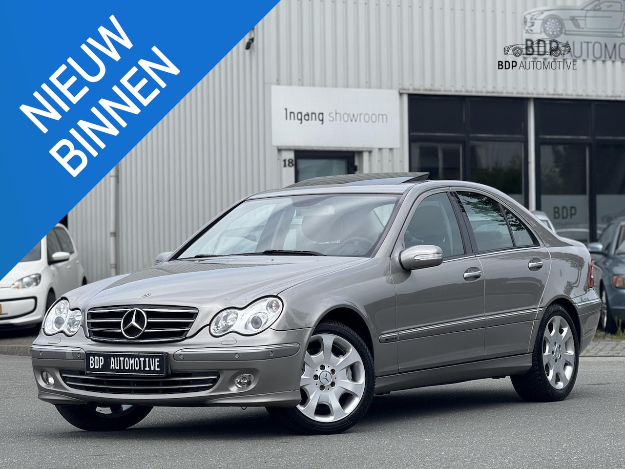 Mercedes-Benz C-klasse - 350 Elegance 272 PK/AUTOMAAT/LEER/SCHUIFDAK/APK 2027! - AutoWereld.nl