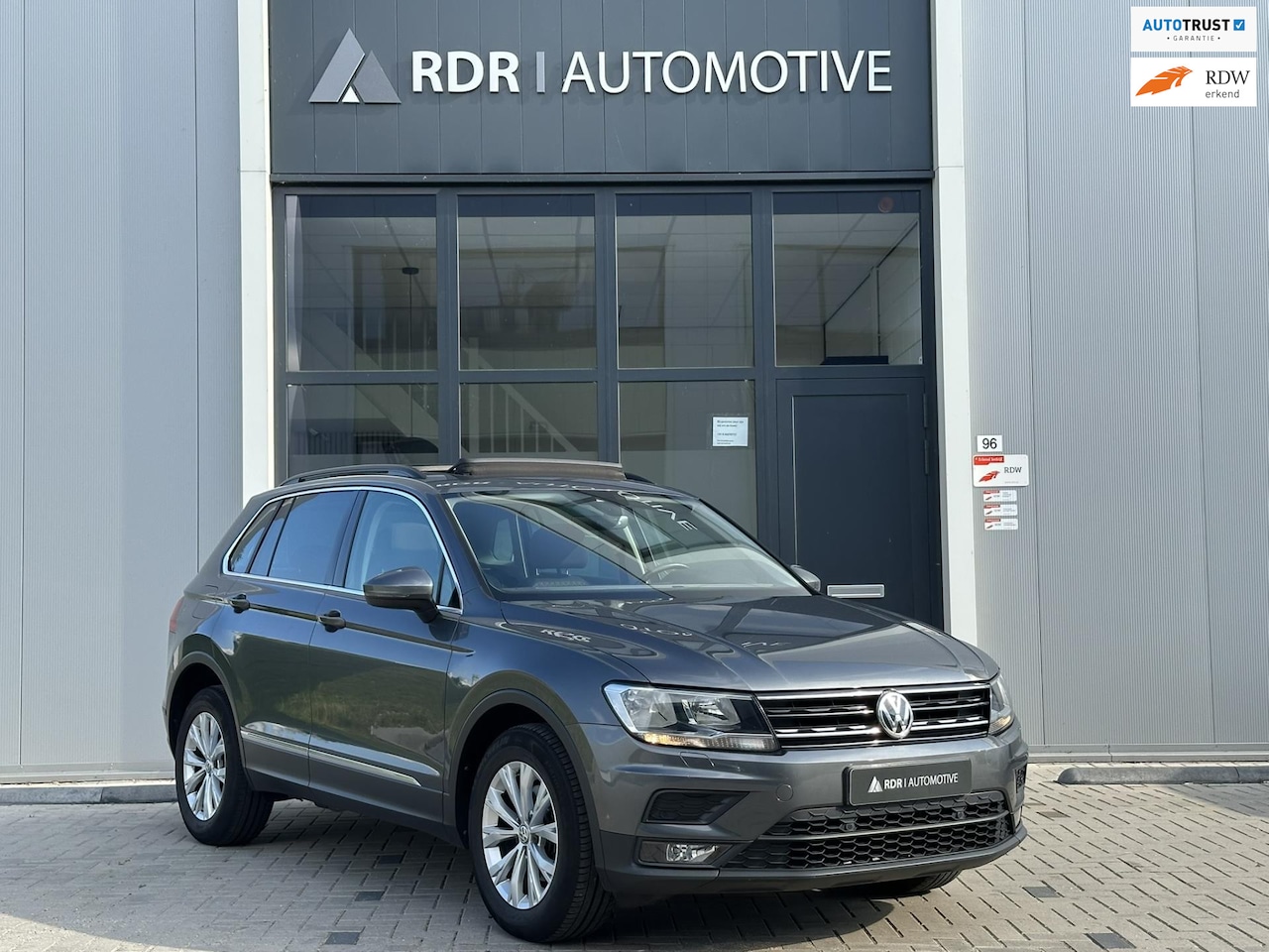 Volkswagen Tiguan - 1.4 TSI 4Motion Comfortline Business 1.4 TSI 4Motion Comfortline Business - AutoWereld.nl