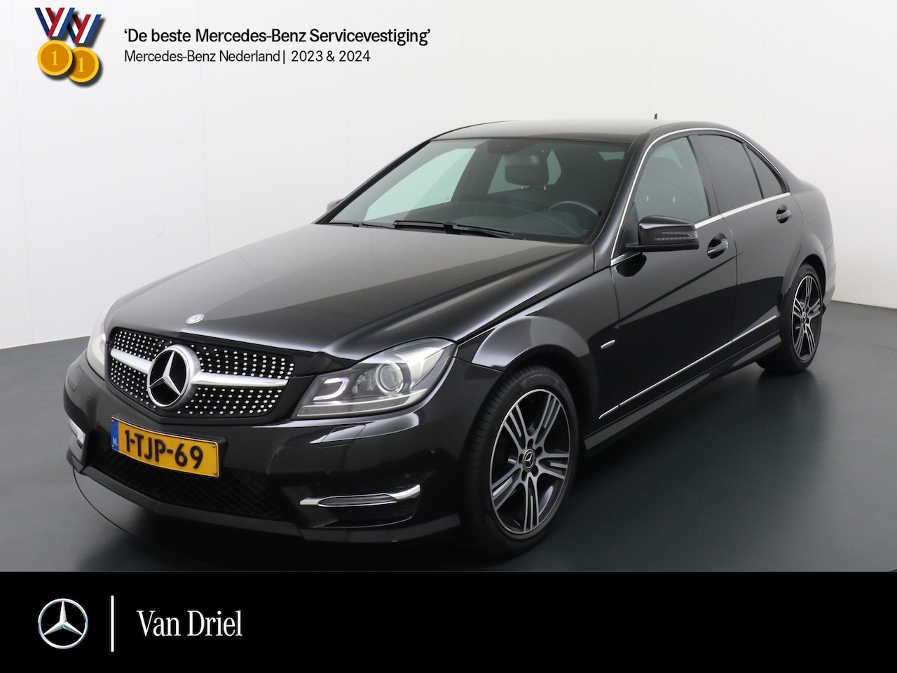Mercedes-Benz C-klasse - C 180 Edition AMG line | Edition C Trekhaak - AutoWereld.nl