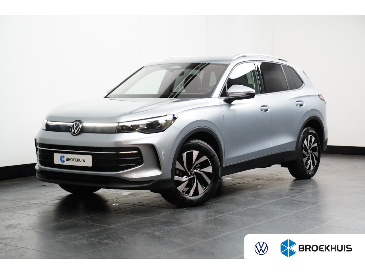 Volkswagen Tiguan - 1.5 eTSI 110 kW Life 150PK | Achteruitrijcamera | Comfort-pakket incl. Geheugenfunctie voo - AutoWereld.nl