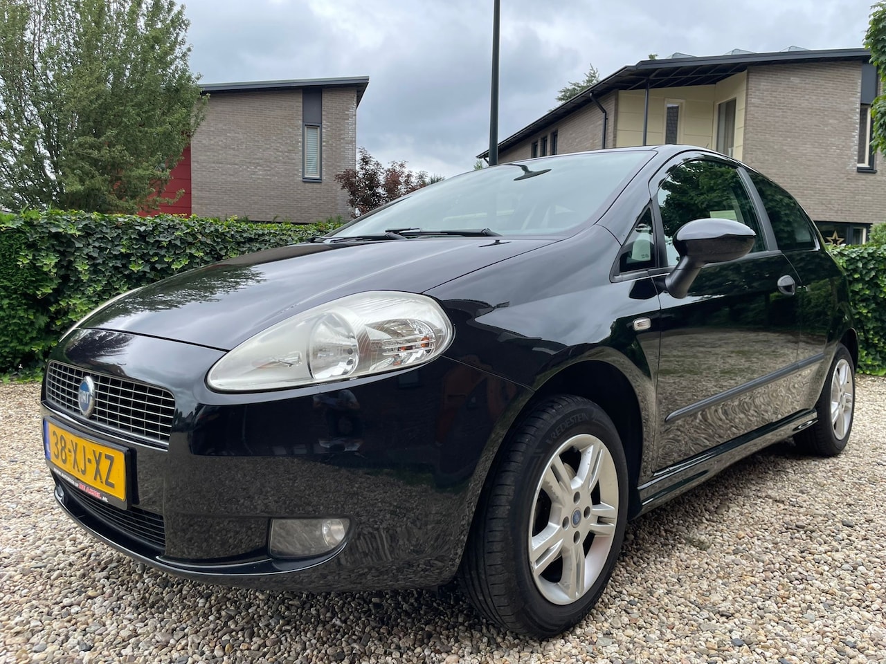 Fiat Grande Punto - 1.4 Active 1.4 Active - AutoWereld.nl