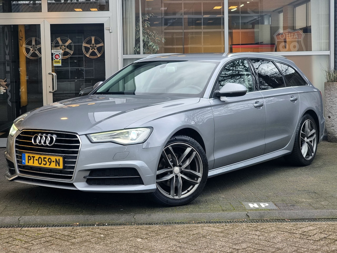 Audi A6 Avant - 2.0 TDI ultra CLIMA / CRUISE / ELEC KLEP - AutoWereld.nl