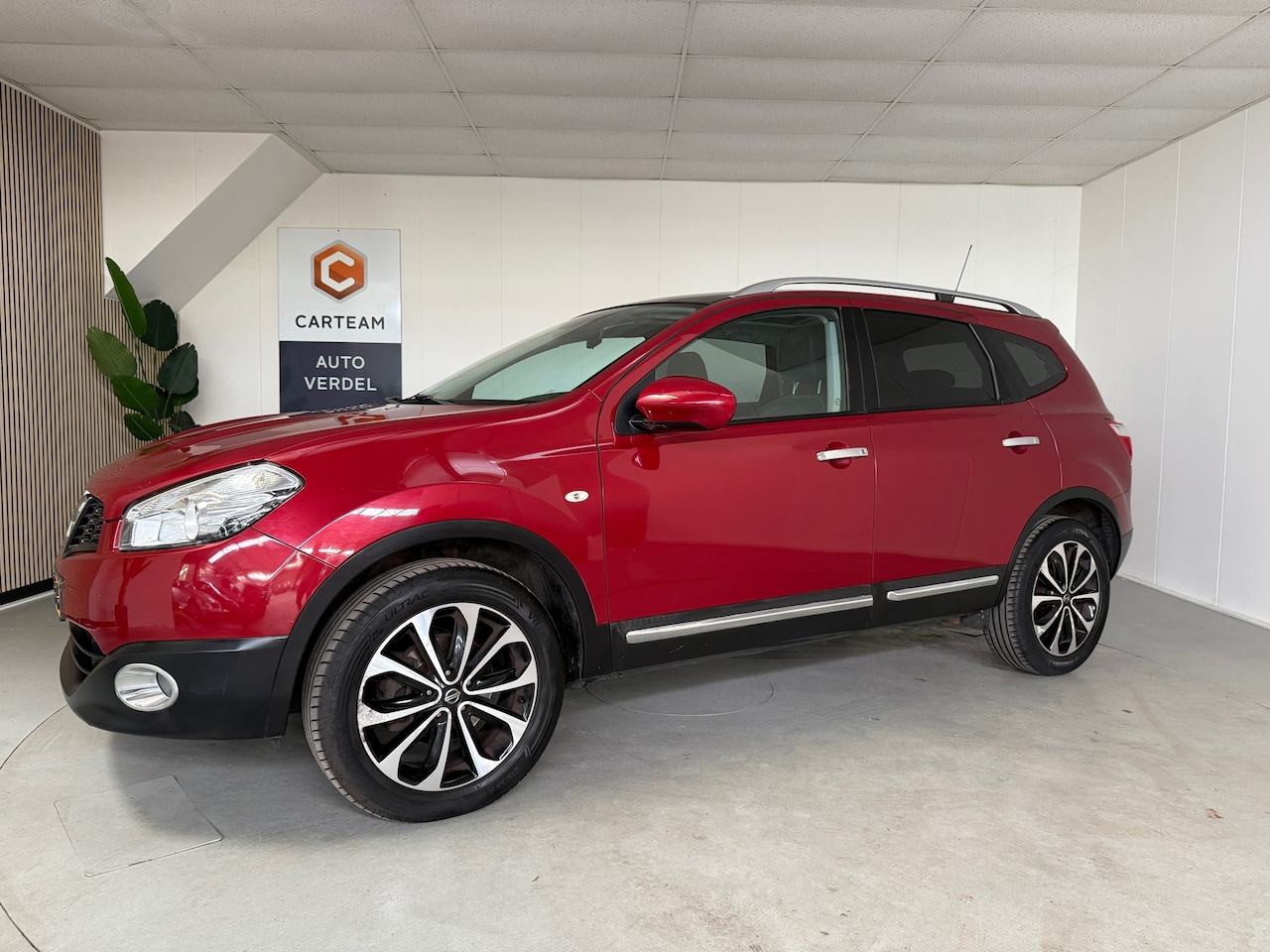 Nissan Qashqai+2 - 2.0 Connect Edition Airco, Navigatie, LMV, 7 persoons - AutoWereld.nl