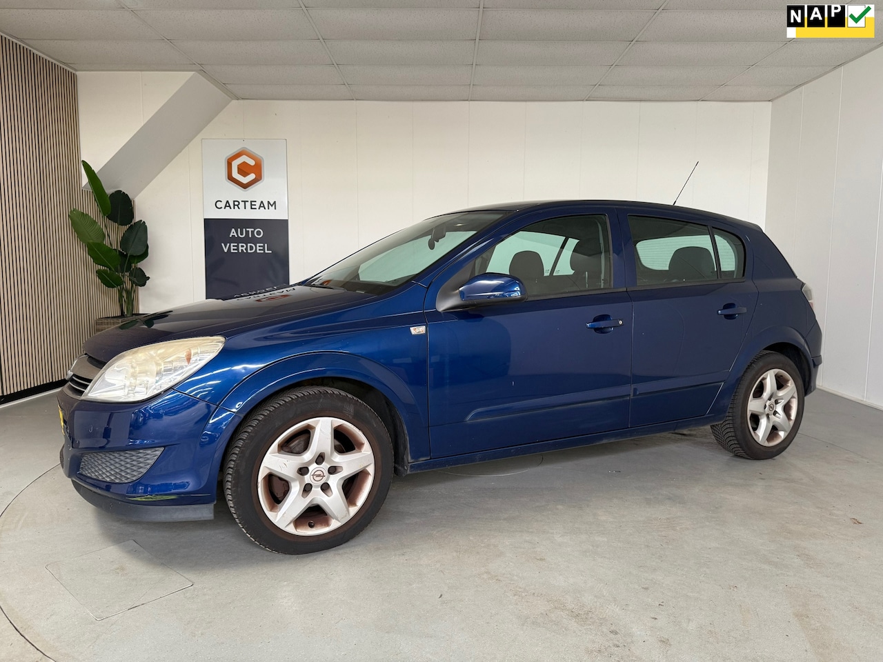 Opel Astra - 1.6 Business LMV, Airco, Cruise control - AutoWereld.nl
