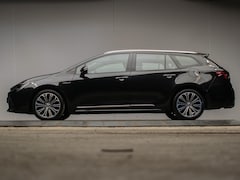Toyota Corolla Touring Sports - 1.8 Hybrid Style (APPLE CARPLAY, HEAD-UP, NAVI, LED, XENON, STOELVERWARMING, CAMERA, SPORT