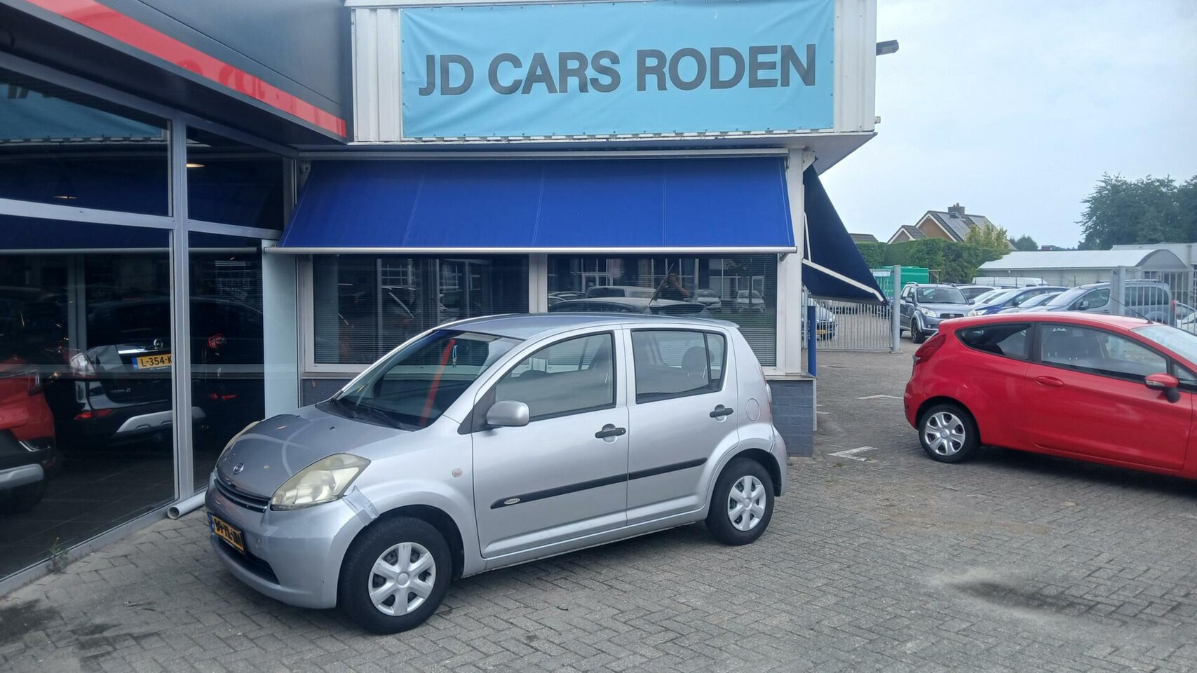 Daihatsu Sirion 2 - 1.0-12V! Apk! bumper stuk! Koopje! - AutoWereld.nl