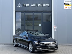 Volkswagen Passat - 1.4 TSI R-Line / Pano / Leder