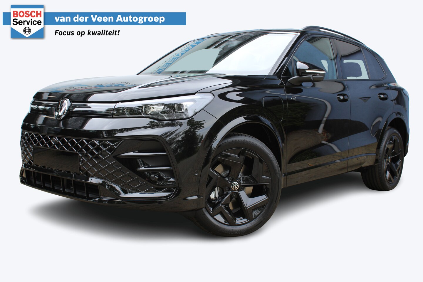 Volkswagen Tiguan - 1.5 eHybrid R-Line Edition Black Style | Head-Up Display | Panoramdak | 360 Camera | 272 P - AutoWereld.nl