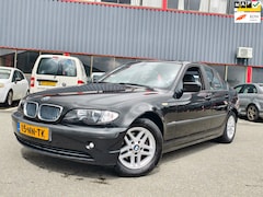BMW 3-serie - 316i Black&Silver II // TREKHAAK / LEDER / AIRCO / CRUISE / NAP