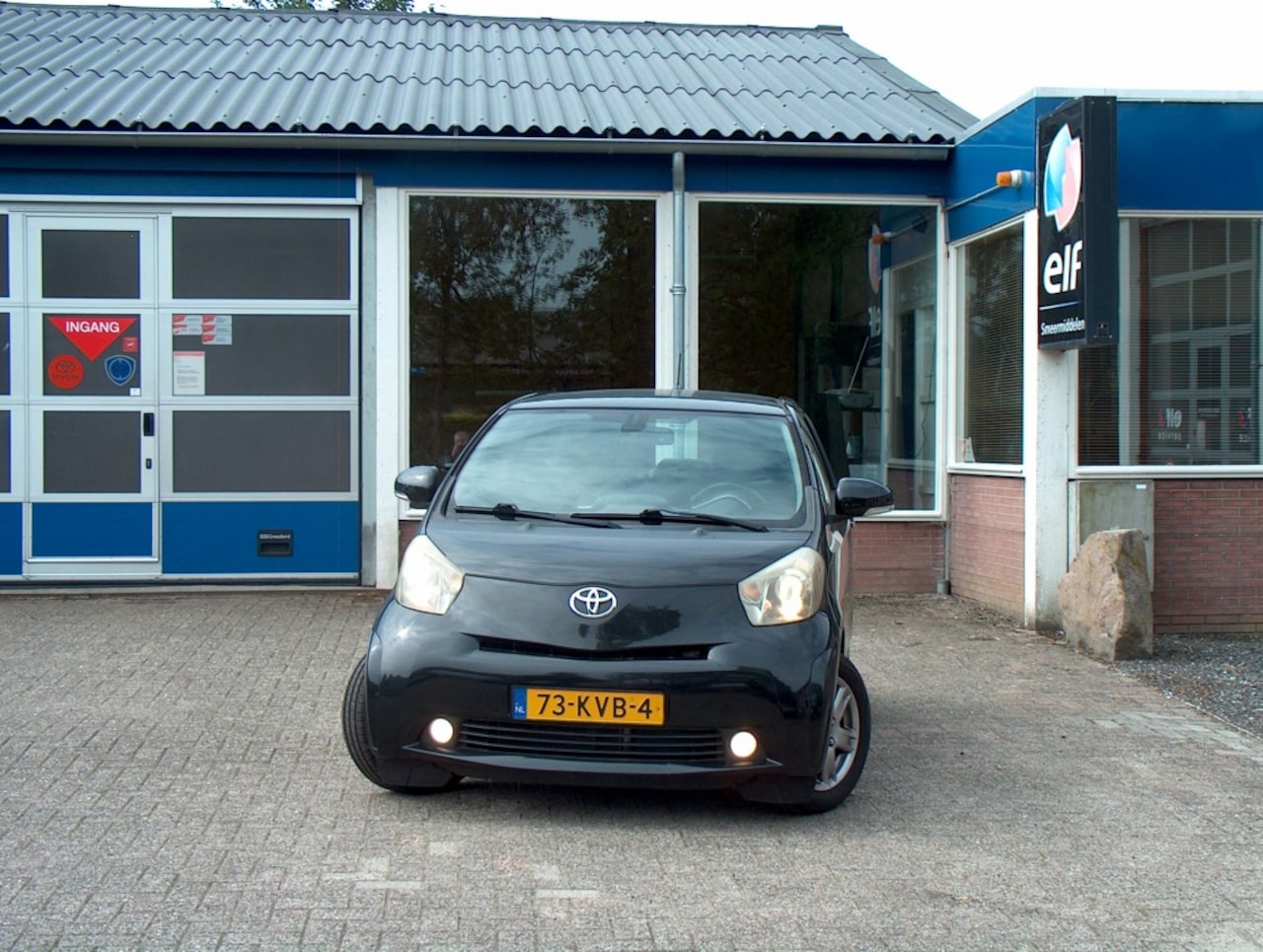 Toyota iQ - 1.0 VVTi Aspiration 1.0 VVTi Aspiration - AutoWereld.nl