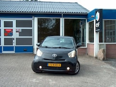 Toyota iQ - 1.0 VVTi Aspiration