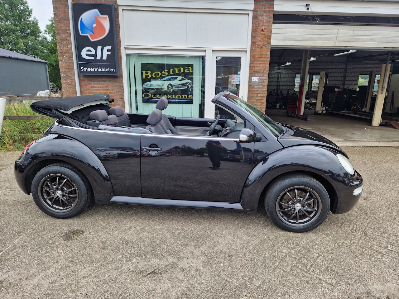 Volkswagen New Beetle Cabriolet - 1.4-16V "Turijn Comfort" Cabriolet - Stoelverwarming - Airco - Apk 24-07-2026 !! - AutoWereld.nl