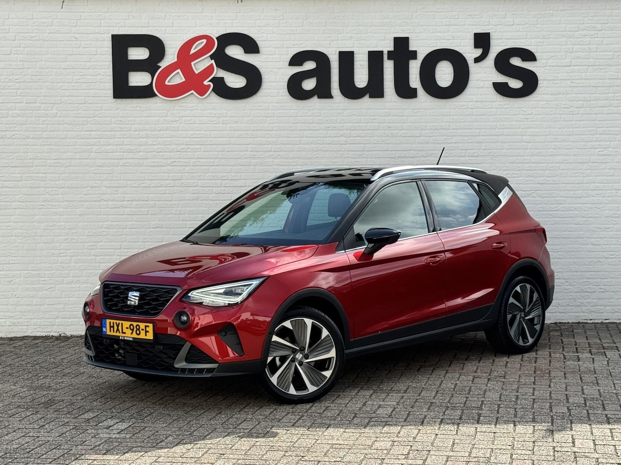 SEAT Arona - 1.0 EcoTSI FR Anniversary Automaat Cruise control Climate control Full LED Parkeersensoren - AutoWereld.nl