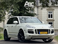 Porsche Cayenne - 4.8 GTS 23"