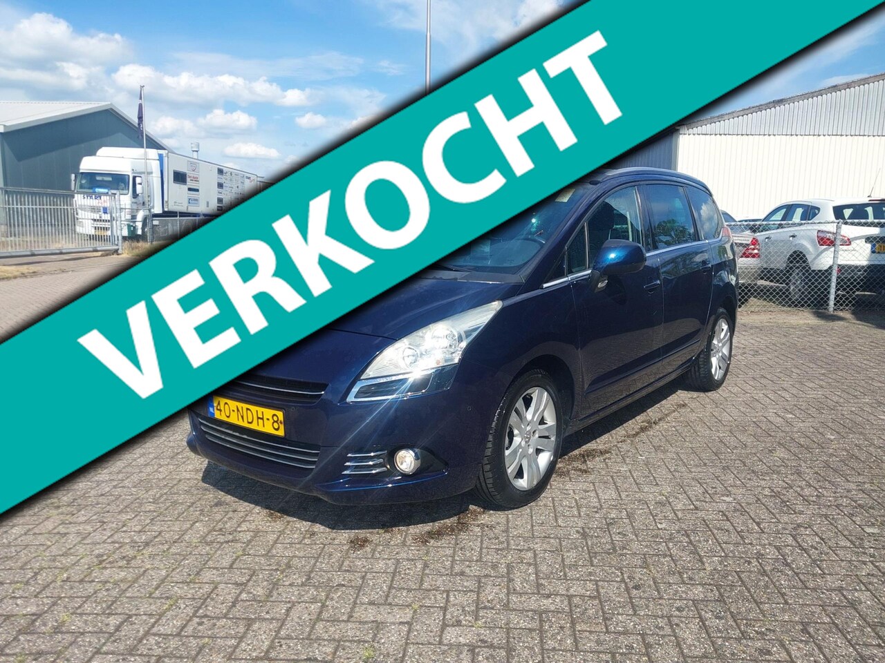 Peugeot 5008 - 2.0 HDiF Blue Lease Executive 7p. 2.0 HDiF Blue Lease Executive 7p. - AutoWereld.nl