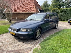 Volvo V70 - 2.4 Comfort Line