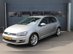 Volkswagen Golf - 1.4 TSI Aut. 150 PK Highline Leder massage Adap. Cruise Trekhaak Camera
