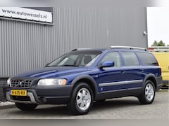 Volvo XC70 - 2.5 T 5 cilinder, Memory, Stoelverwarming, Trekhaak