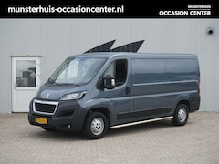 Peugeot Boxer - 330 2.2 BlueHDi 140 L2H1 Premium - Trekhaak - Achteruitrijcamera - All Seasonbanden - Side