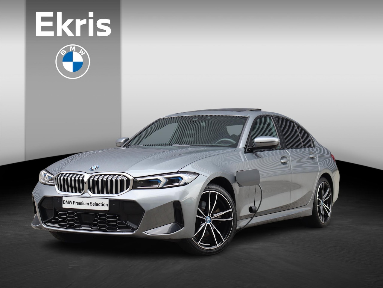 BMW 3-serie - 330e xDrive | M Sportpakket | Panodak | Harman Kardon | Head-Up | Elektr. Voorstoelen | Ac - AutoWereld.nl