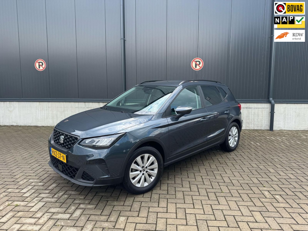 SEAT Arona - 1.0 TSI Style / climate / cruise / PDC / Navi ! - AutoWereld.nl