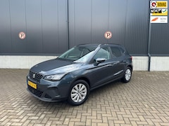 SEAT Arona - 1.0 TSI Style / climate / cruise / PDC / Navi