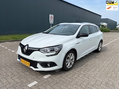 Renault Mégane Estate - 1.3 TCe Limited Lichte schade
