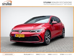 Volkswagen Golf - 1.5 eTSI R-Line NL-Auto | Panoramadak | Harman/Kardon | Sportstoelen | Full-LED | Navigati